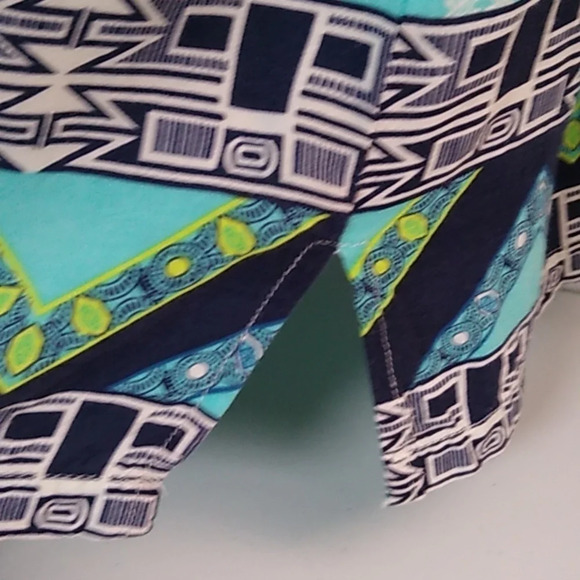 TRIBAL SUMMER BOHO BEACH PRINT, ROLL TAB 3/4 SLEEVE LIGHTWEIGHT TUNIC TOP - Picture 5 of 8